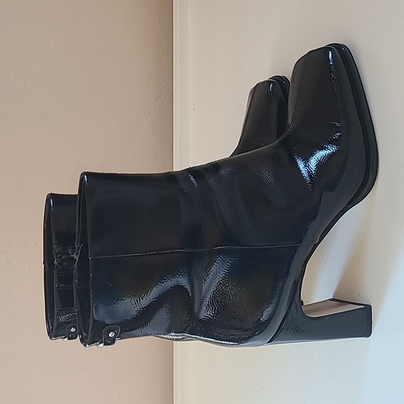 Sam Edelman Irie 2 Bootie in BlackSam Edelman Black Patent Leather Size 8.5 - Picture 6 of 14